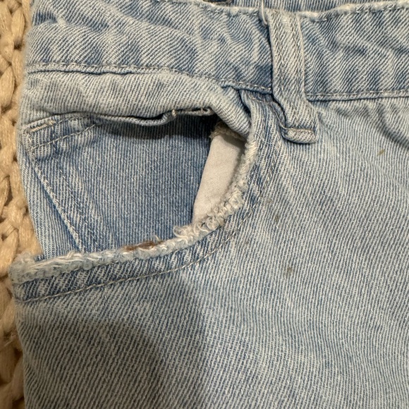 High-rise light wash, flare jeans - Picture 4 of 5